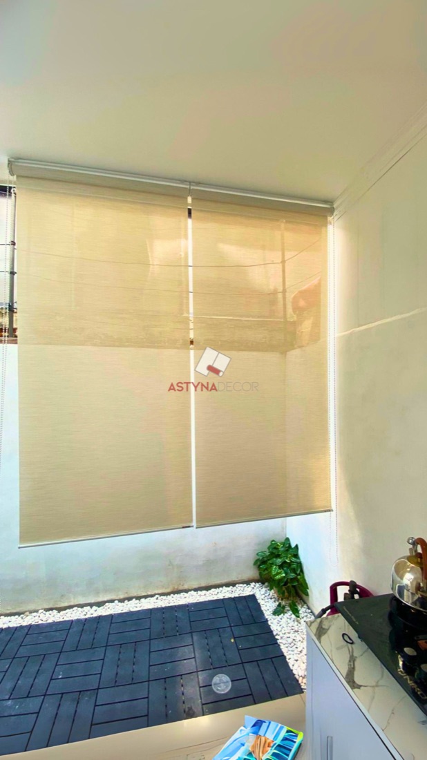 Blinds exterior
