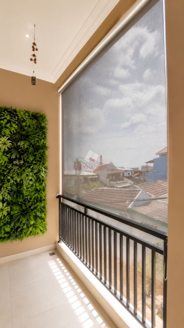 Blinds exterior